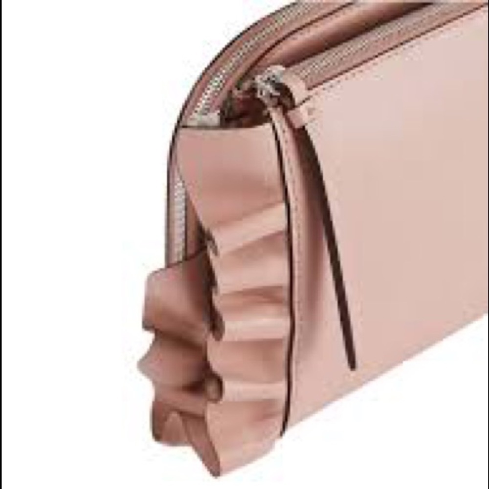 Arnott Ruffle Cross Body Bag - Picture 3 of 8